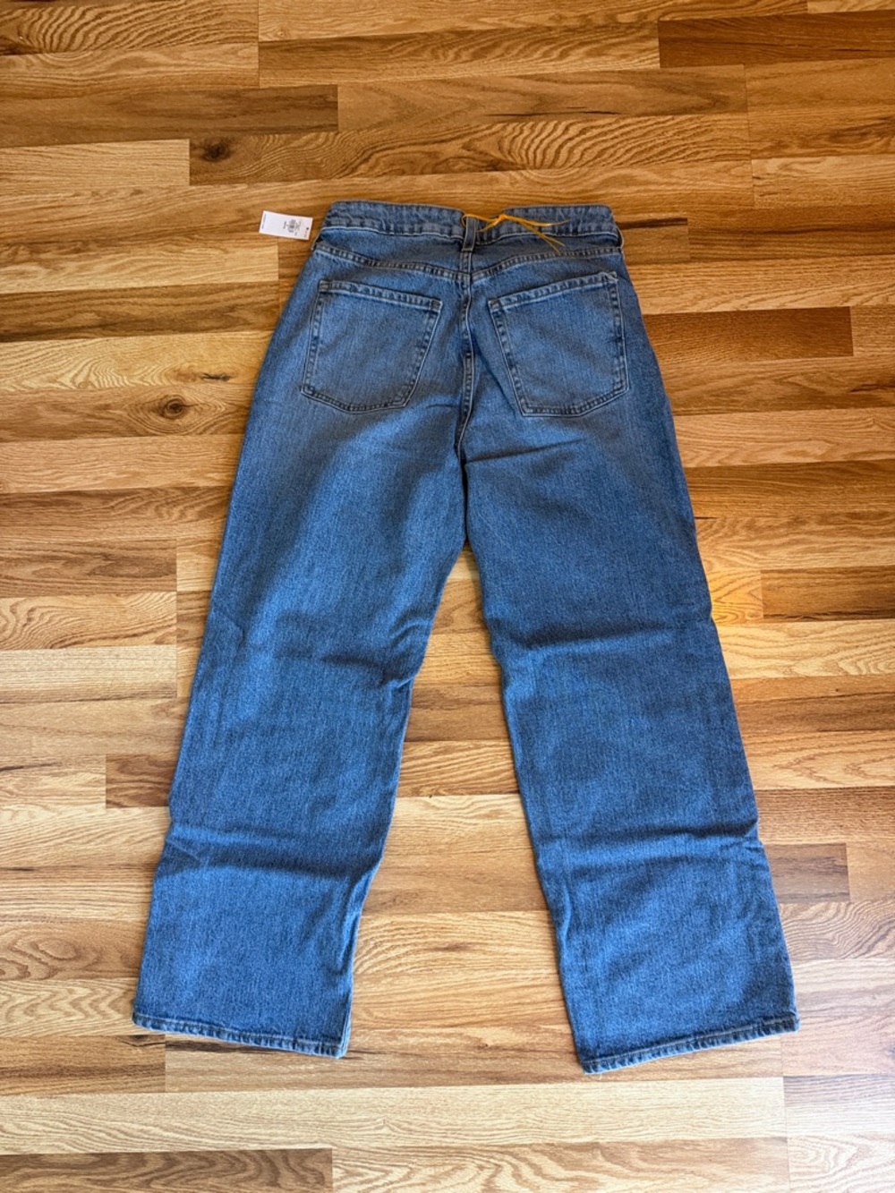 Curvy Extra High-Waisted Sky-Hi Wide-Leg Jeans - Picture 4 of 4